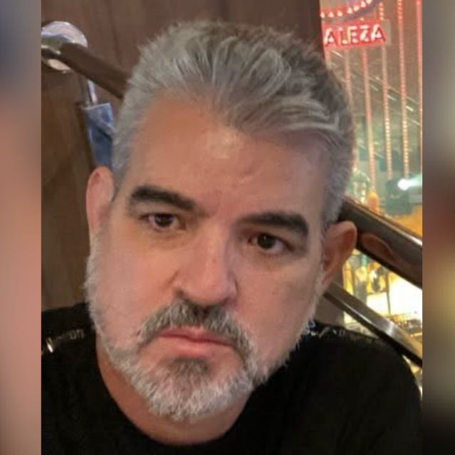 Israel Carlos